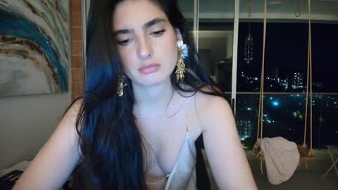 hollyshit_ online show from 01-18-26, 12:47