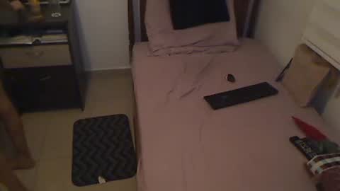 Snapshot of holofernes45gil chatting on 07-13-26, 05:32 Holofernes45gil online show from 07-13-26, 05:32