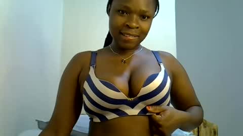holy_ebony online show from 07-24-26, 06:39
