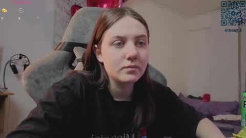 Kviki online show from 02-17-26, 03:25