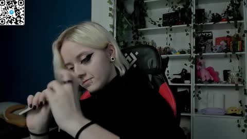 holy_mistresss online show from 12-02-25, 10:20