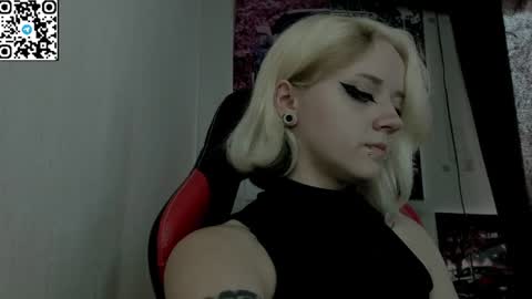 Snapshot of holy_mistresss chatting on 07-28-26, 11:17 holy_mistresss online show from 07-28-26, 11:17