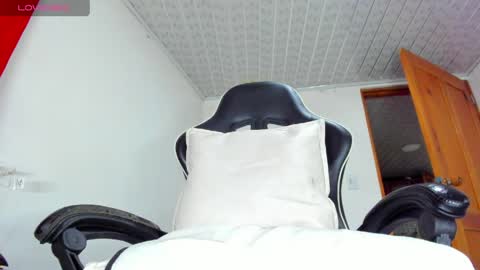 Holly online show from 04-13-26, 07:19