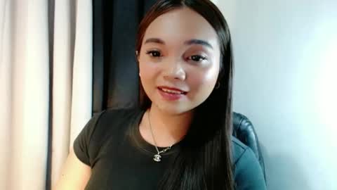 Snapshot of holy_shine chatting on 02-13-26, 02:29 Bella online show from 02-13-26, 02:29