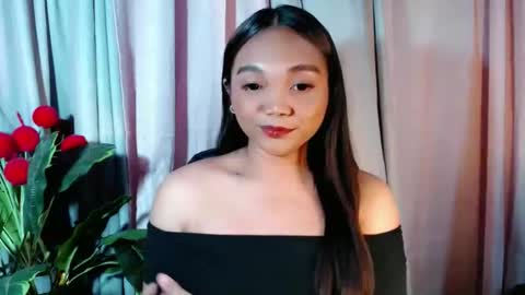 Snapshot of holy_shine chatting on 03-16-26, 06:56 Bella online show from 03-16-26, 06:56