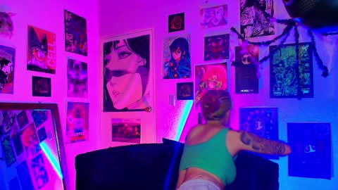   online show from 12-04-24, 04:43