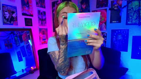   online show from 12-06-24, 09:24