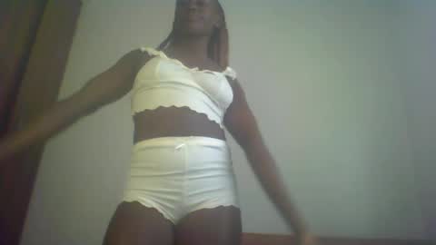 Snapshot of holyshan chatting on 07-20-26, 01:13 holyshan online show from 07-20-26, 01:13