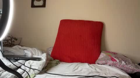 Jaig online show from 06-14-26, 05:42