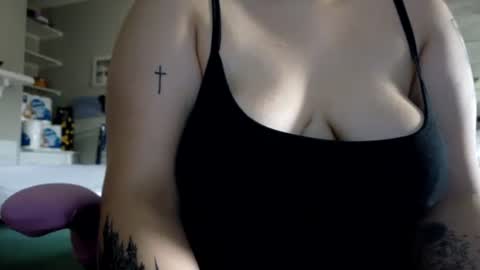 Honey online show from 10-12-25, 08:52