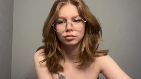 Lilith and Ellie  online show from 06-05-26, 04:08