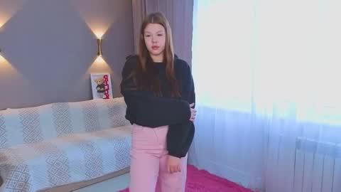 girl next door named Dira online show from 03-01-26, 05:42