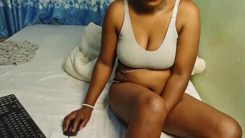 Snapshot of honey_caddy chatting on 07-05-26, 04:52 honey_caddy online show from 07-05-26, 04:52