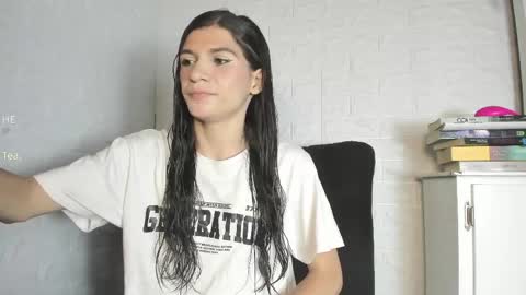 honey_darcy online show from 04-05-26, 11:57