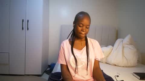 honey drop online show from 04-06-26, 11:49