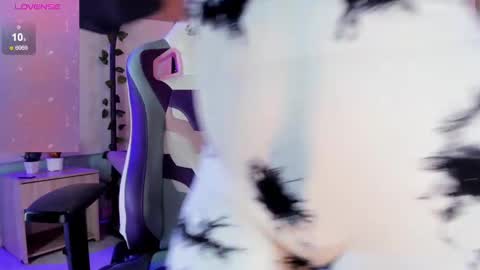 HONEY online show from 03-10-25, 07:29