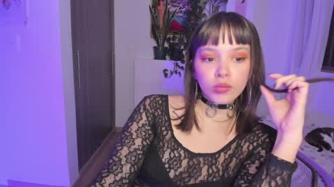 Snapshot of honey_hoe chatting on 01-31-25, 01:11 Lau online show from 01-31-25, 01:11