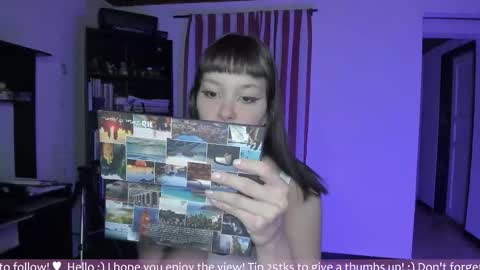 Snapshot of honey_hoe chatting on 11-18-25, 02:28 Lau online show from 11-18-25, 02:28