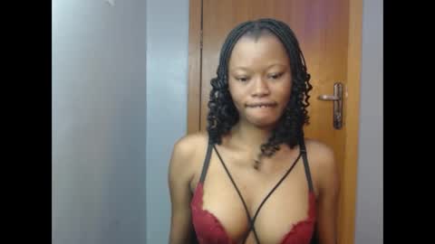 Sonia online show from 10-20-25, 06:25