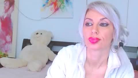 honey_lara online show from 01-31-26, 08:51