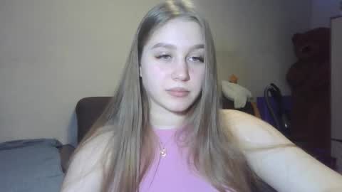 honey_lolaaa online show from 10-24-25, 03:52