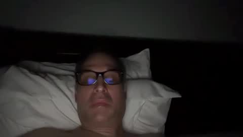 honey_man14 online show from 12-24-24, 08:38