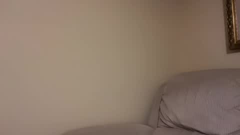 honey_man14 online show from 06-07-26, 02:48