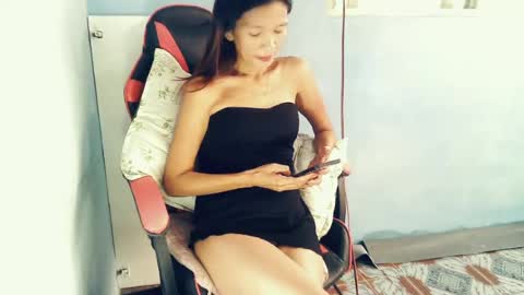 honey_mollyxx online show from 06-23-26, 11:25