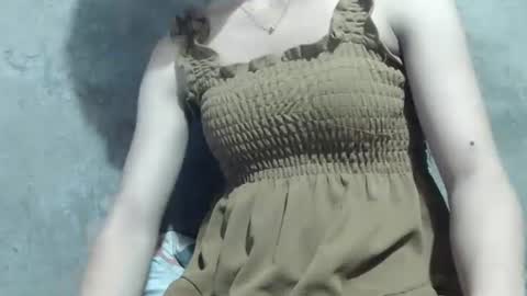 Gigi online show from 02-25-25, 06:14