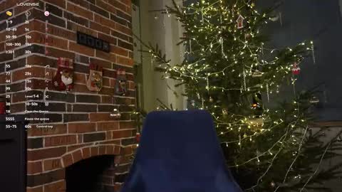 Snapshot of honey_pixie chatting on 12-24-24, 08:38 honey_pixie online show from 12-24-24, 08:38