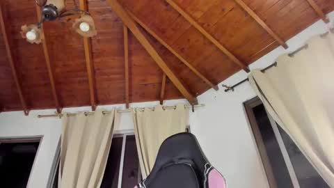 Isabella  online show from 09-30-25, 12:37