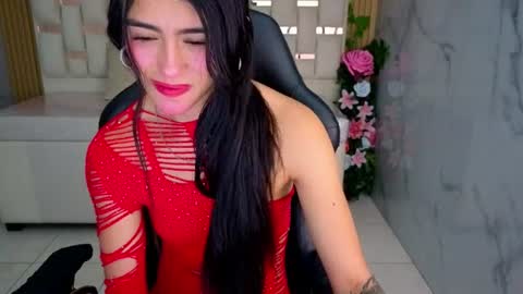 HONEY  online show from 07-25-26, 01:41