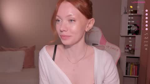 honeyautumn online show from 03-11-26, 12:05