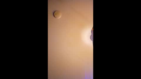 honeybear2026 online show from 12-17-25, 05:02