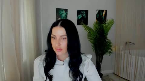 Snapshot of honeyblossome chatting on 05-11-26, 07:36 Jacqueline online show from 05-11-26, 07:36