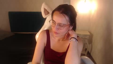 Emily online show from 02-15-26, 07:54