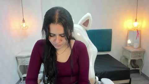 Emily online show from 06-10-26, 02:49
