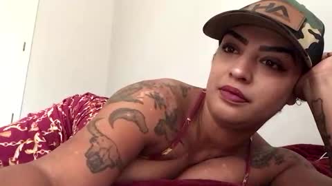 honeycutt1993 online show from 01-14-26, 03:39