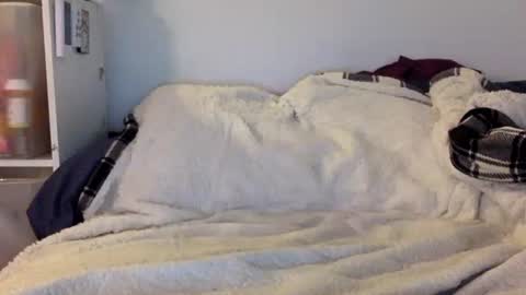 Snapshot of honeydewdomme chatting on 01-26-25, 05:56 Honeydew Domme online show from 01-26-25, 05:56