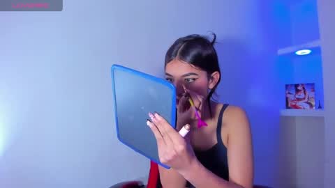 HONEY LUXE online show from 05-26-26, 04:30