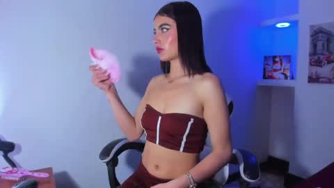 HONEY LUXE online show from 05-27-26, 04:09