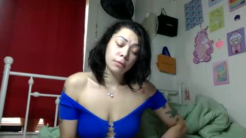 Snapshot of honeyruby chatting on 10-30-25, 01:34 Ruby Sparks online show from 10-30-25, 01:34