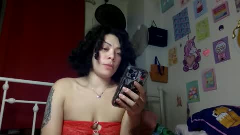 Snapshot of honeyruby chatting on 11-20-25, 03:50 Ruby Sparks online show from 11-20-25, 03:50