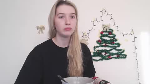 honeyveil online show from 01-19-26, 01:04