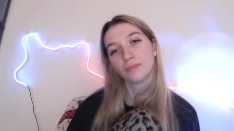 honeyveil online show from 04-13-26, 01:27