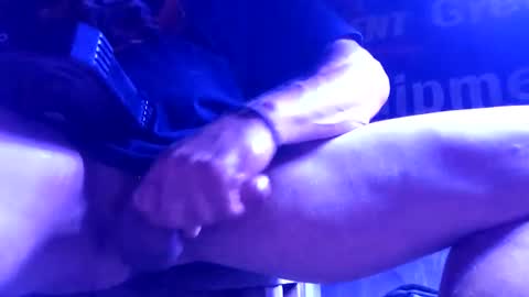 Snapshot of hongdong21 chatting on 09-19-25, 01:23 hongdong online show from 09-19-25, 01:23