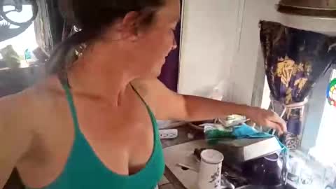 hoodoou online show from 03-31-26, 08:31