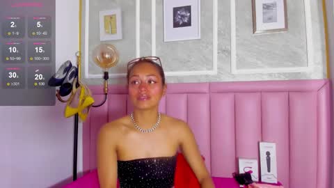 holly online show from 02-16-26, 08:49