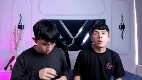 hoot_booys_ online show from 03-06-26, 06:15