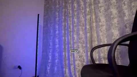 Karina online show from 11-21-25, 04:05